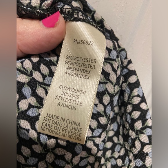 NWT~Beautiful On Trend Crepe Textured Palazzo Pants - Picture 10 of 11